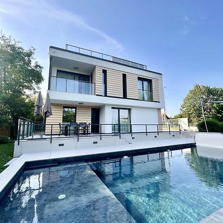 Golden Relax Apartments บาลาตอนฟือเรด ภายนอก รูปภาพ