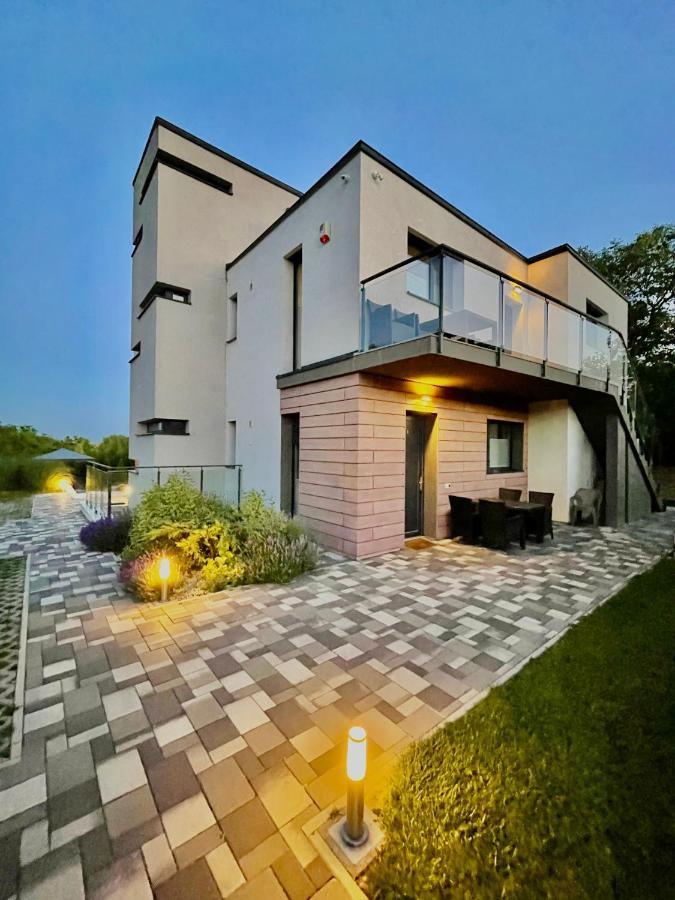 Golden Relax Apartments บาลาตอนฟือเรด ภายนอก รูปภาพ